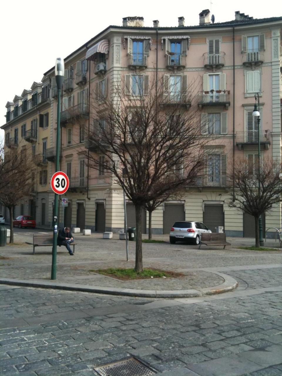 Un Piano Sotto Arturo Appartement Turin